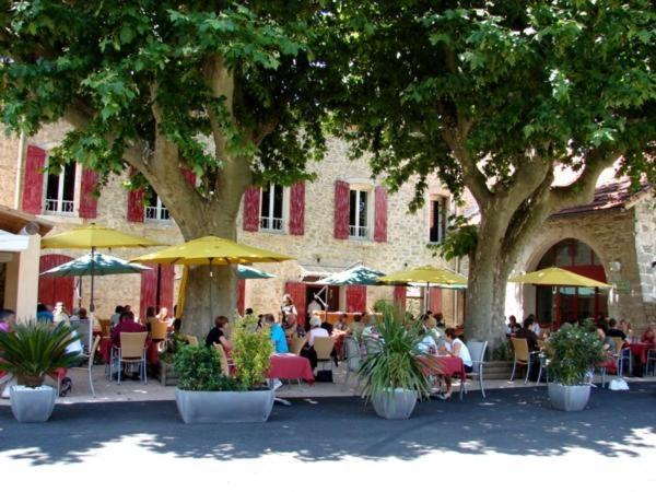 Auberge De Bonpas Logis De France Avignon Exterior foto